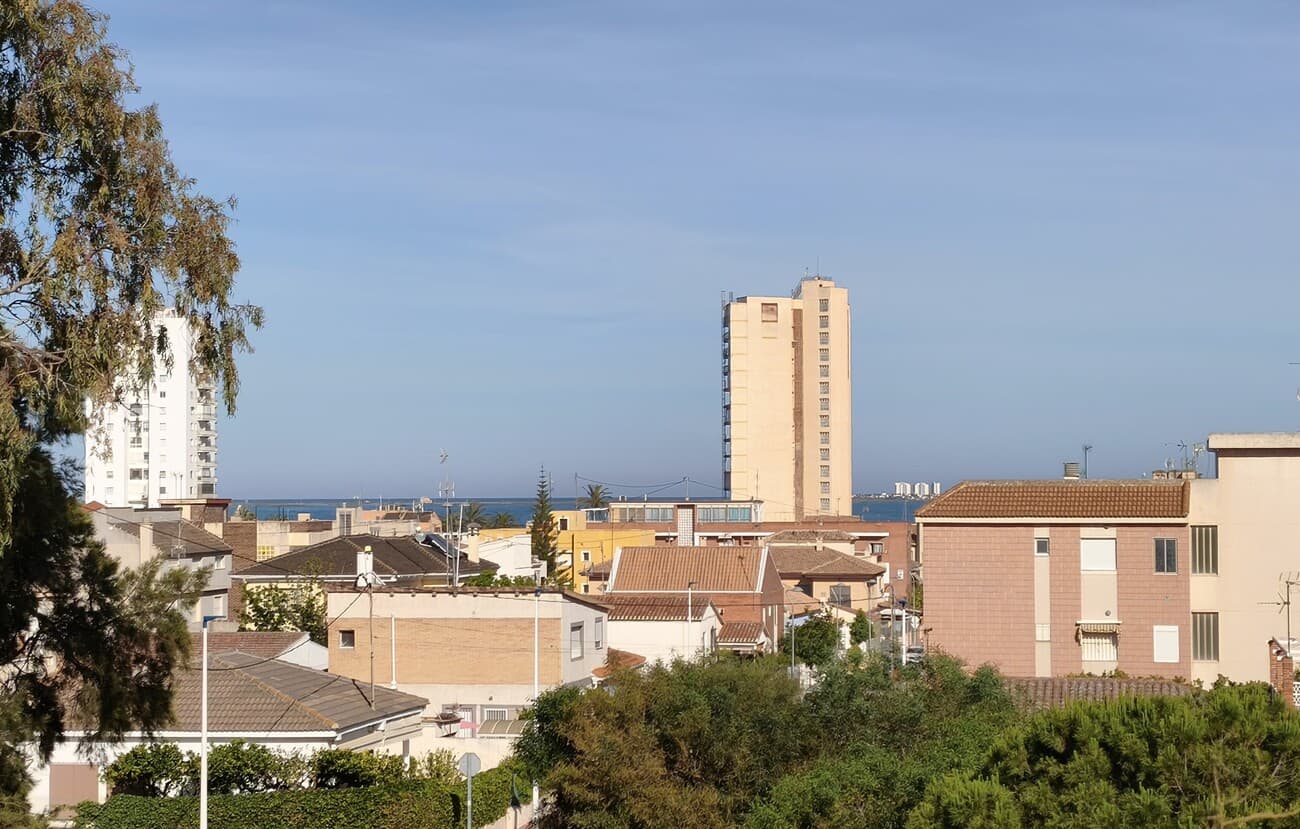 Vrijstaande Villa met 4 slaapkamers in Santiago de la Ribera - 2