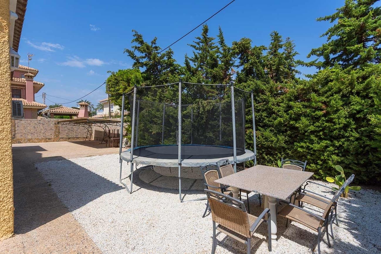 Vrijstaande Villa met 5 slaapkamers in Orihuela Costa - 36