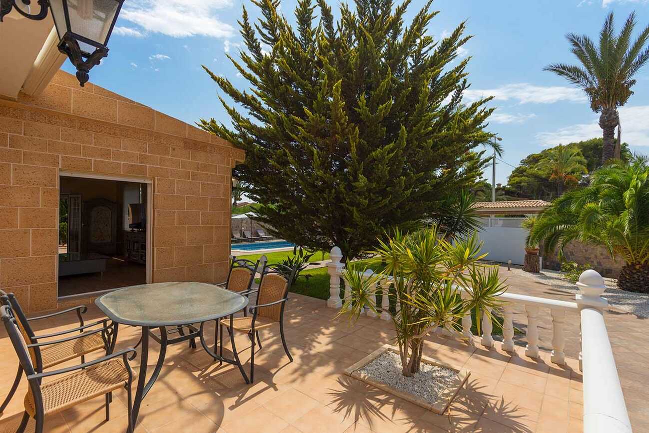 Vrijstaande Villa met 5 slaapkamers in Orihuela Costa - 37
