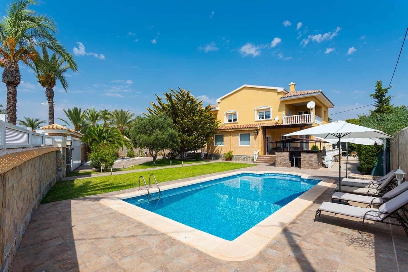Vrijstaande Villa met 5 slaapkamers in Orihuela Costa - 39