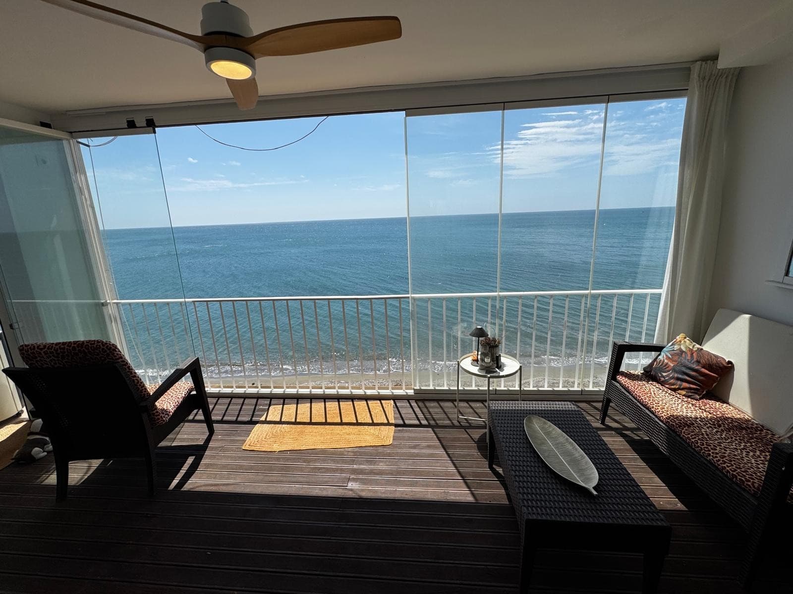 Apartamento Planta Media de 1 dormitorios en Estepona - 1