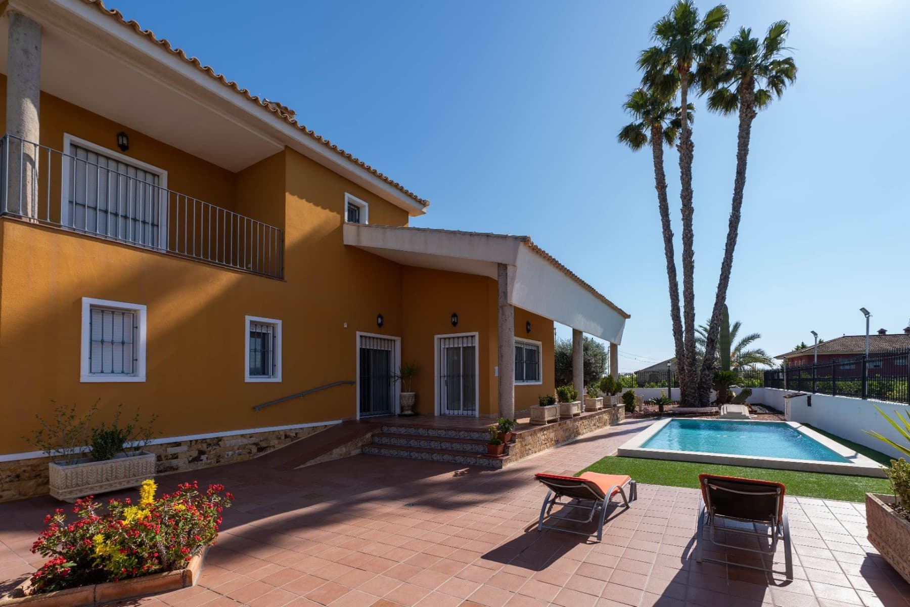 Villa - Chalet de 5 dormitorios en Orihuela - 5