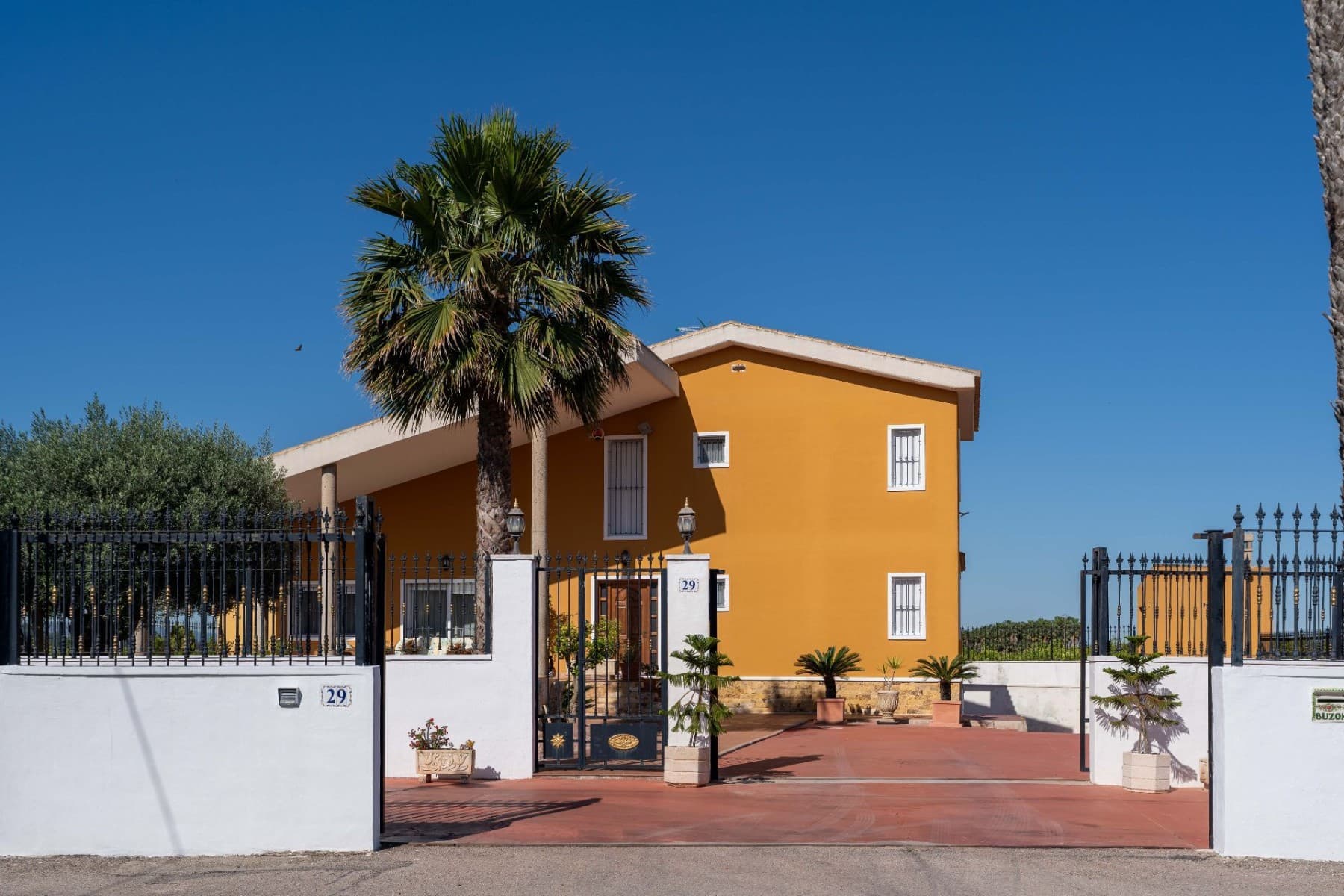 Villa - Chalet de 5 dormitorios en Orihuela - 3