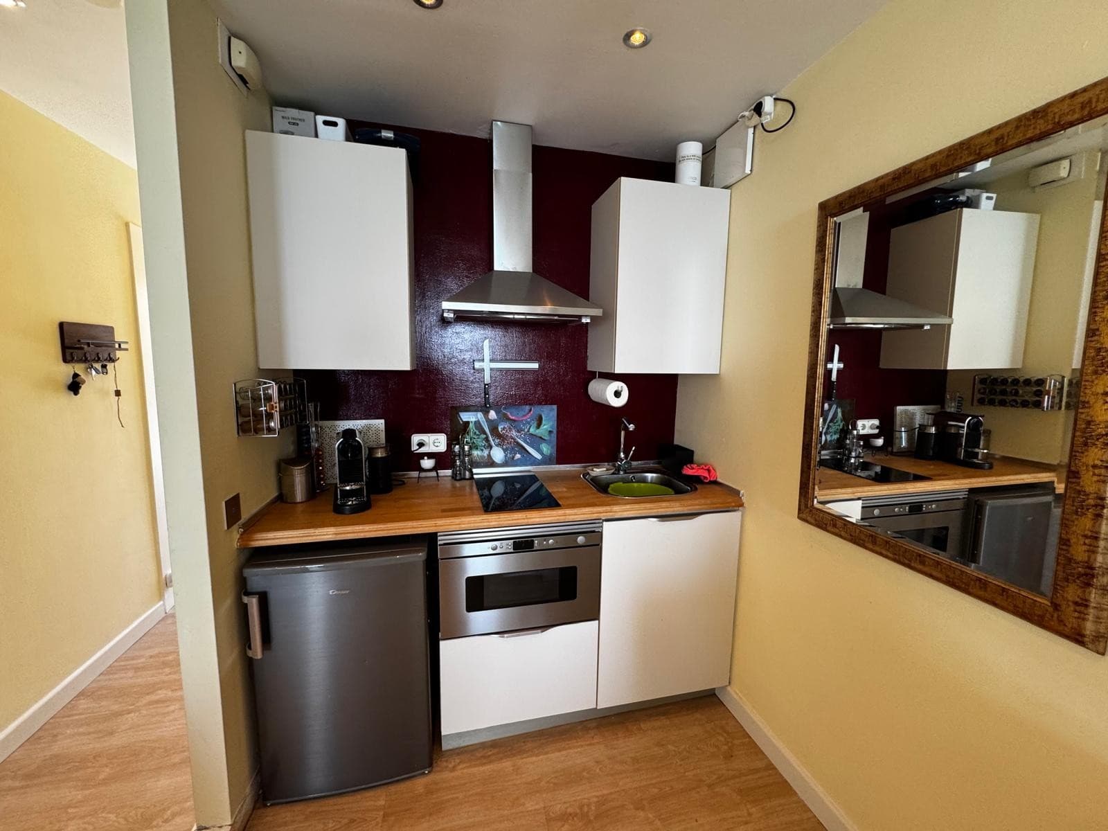 2 bed Middle Floor Apartment in Estepona - 16