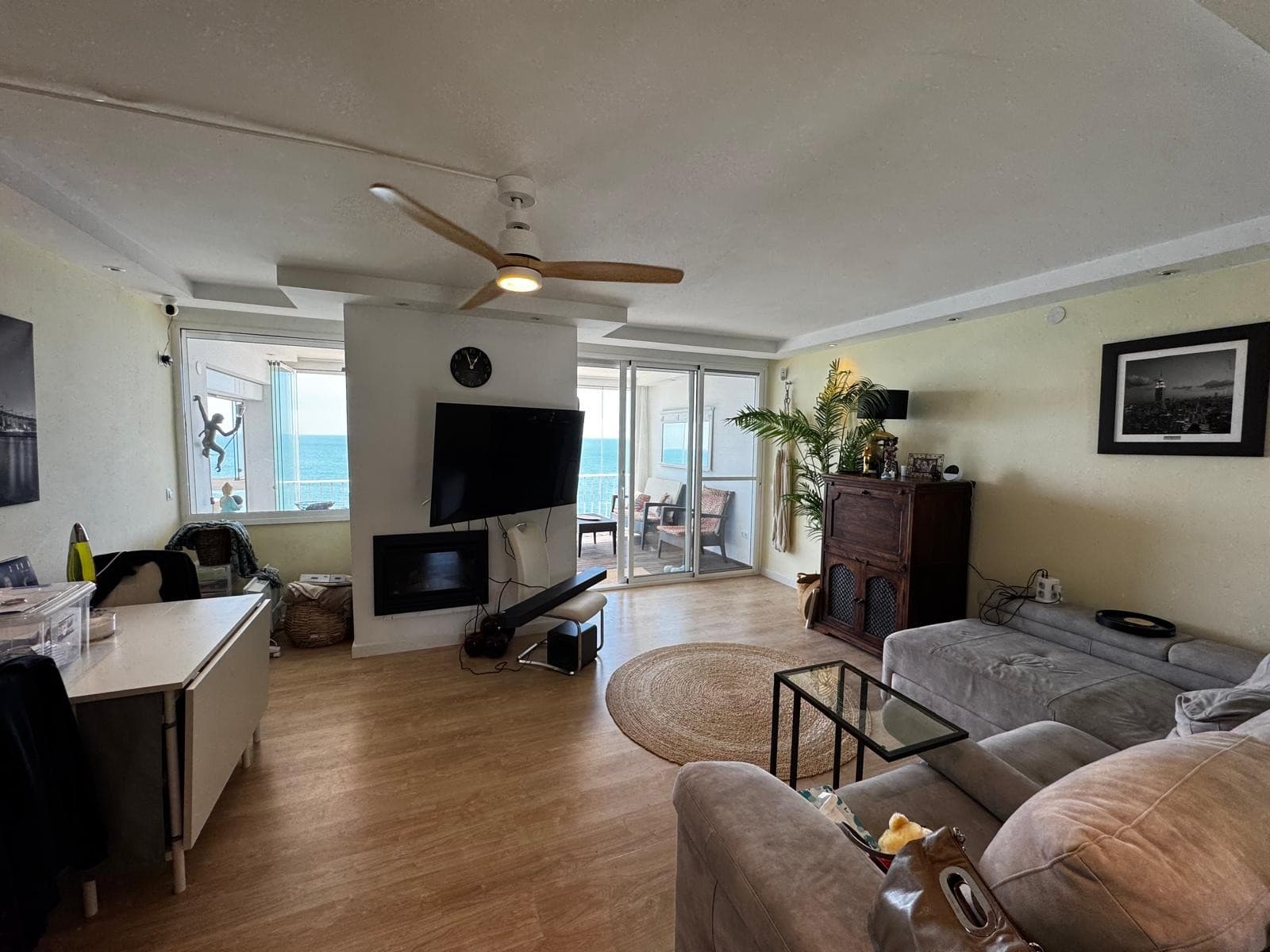 2 bed Middle Floor Apartment in Estepona - 6