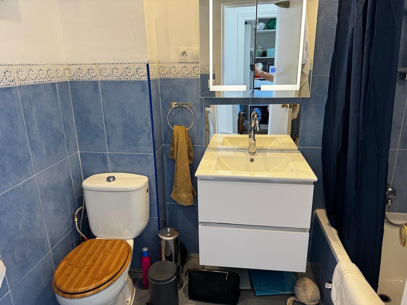 2 bed Middle Floor Apartment in Estepona - 15