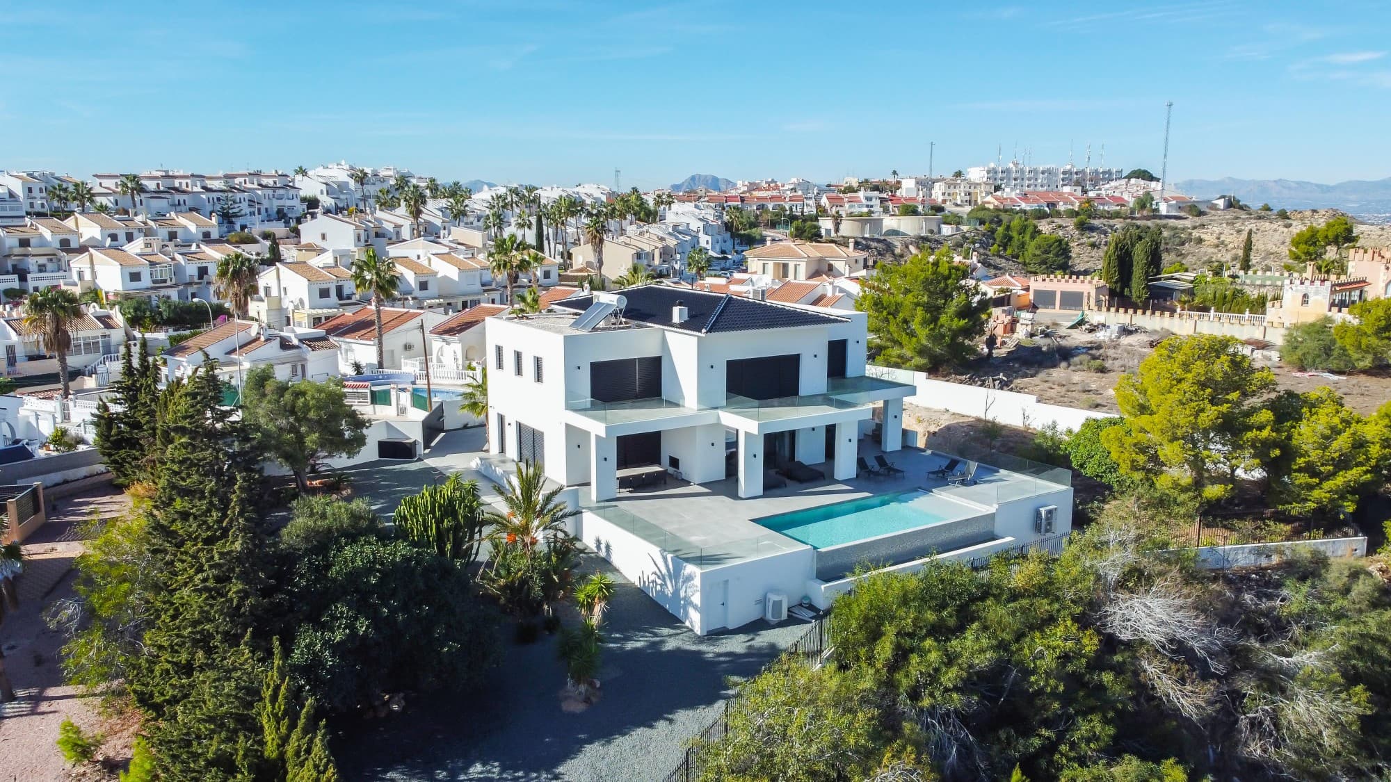 Villa - Chalet de 6 dormitorios en Ciudad Quesada - 8