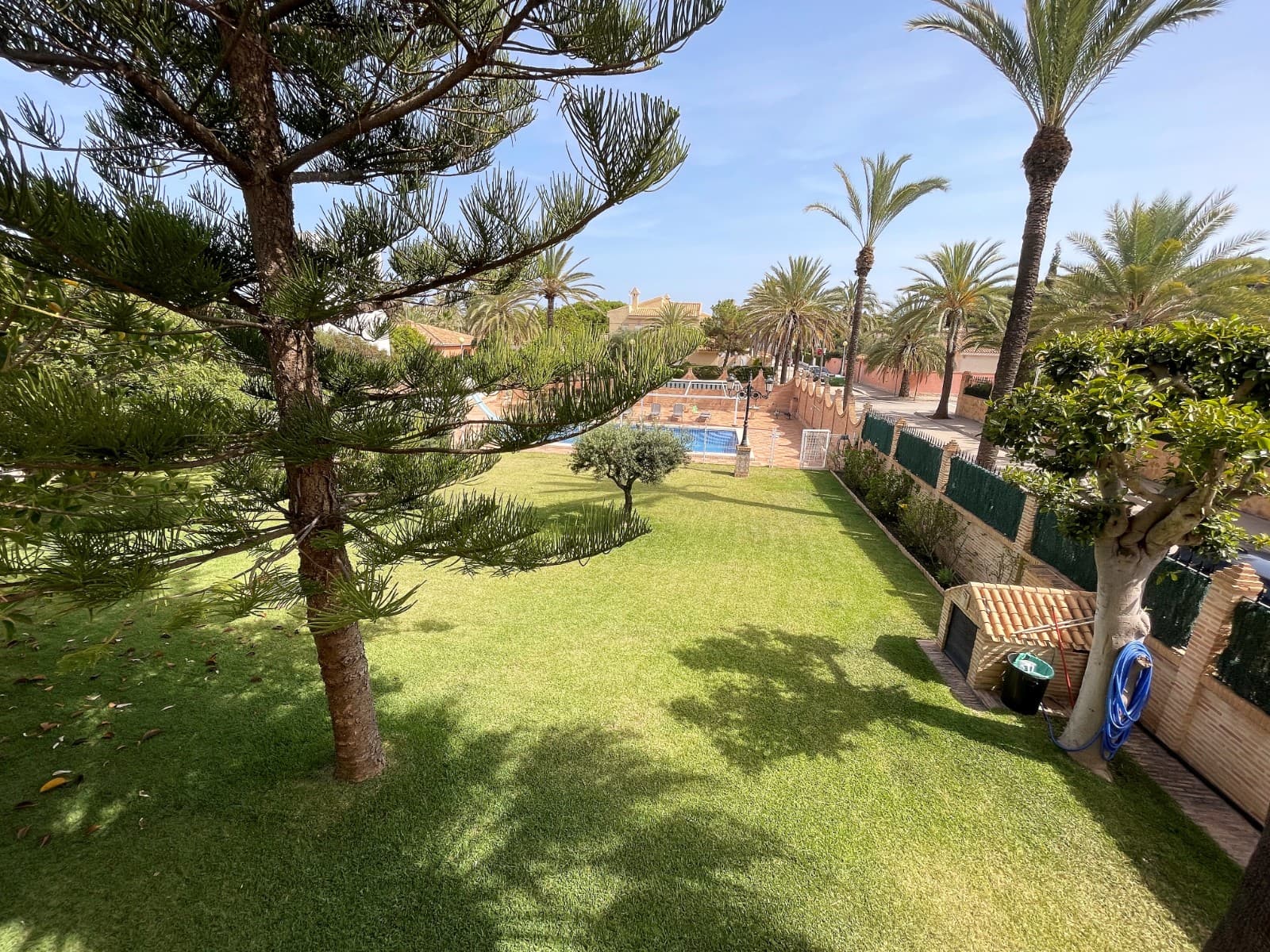 Villa - Chalet de 8 dormitorios en Orihuela Costa - 5