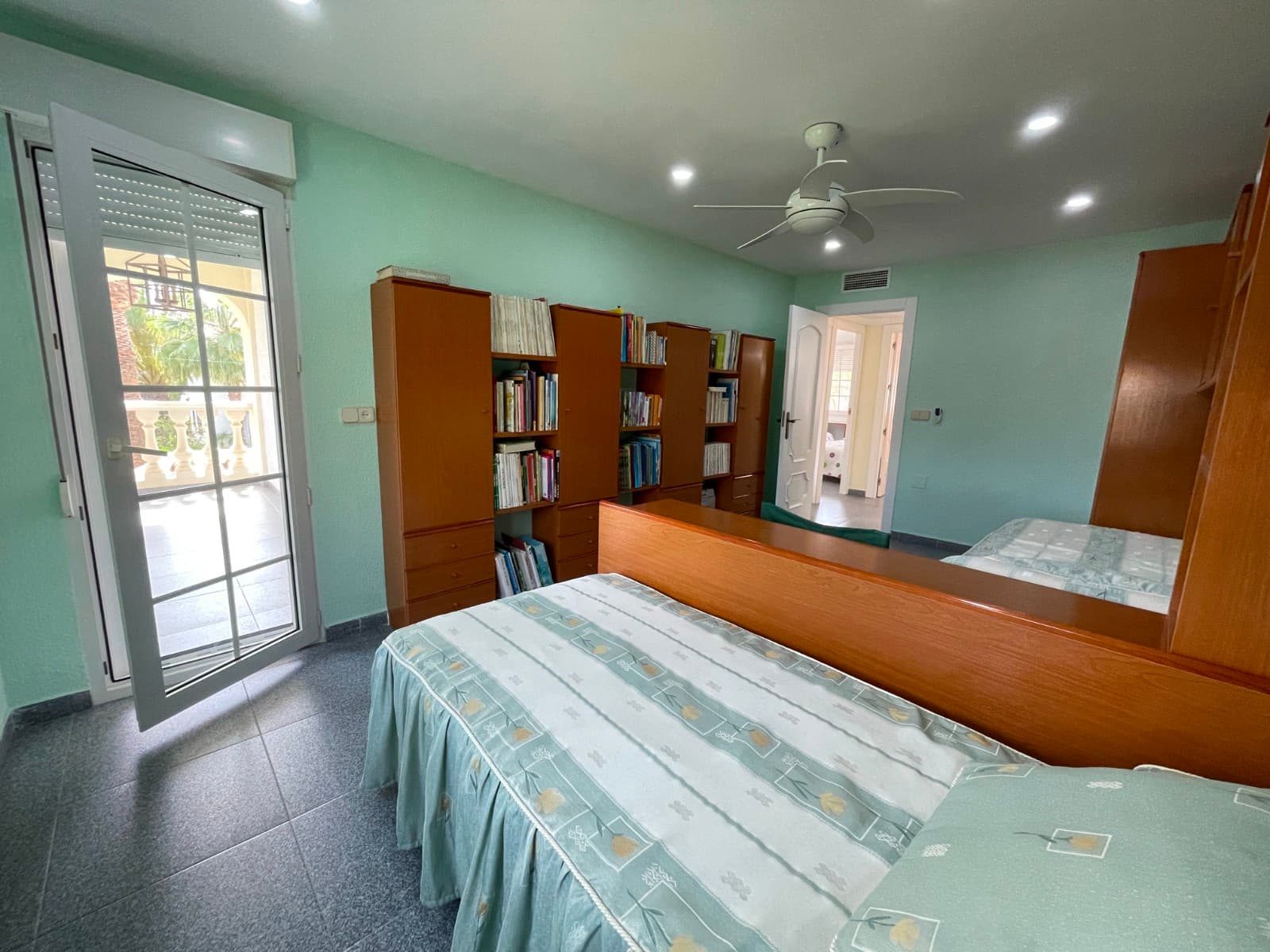 Villa - Chalet de 8 dormitorios en Orihuela Costa - 35