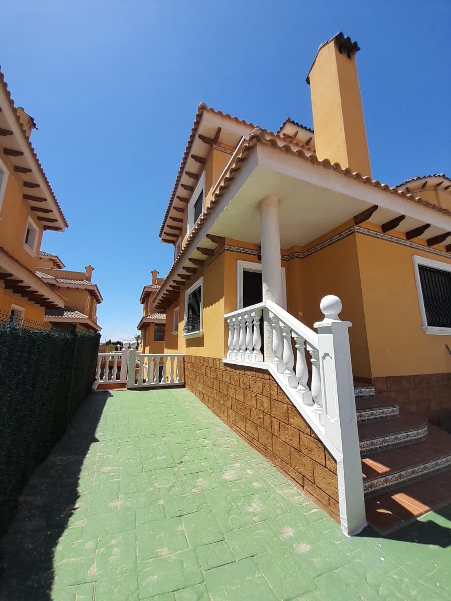 Vrijstaande Villa met 5 slaapkamers in Ciudad Quesada - 1