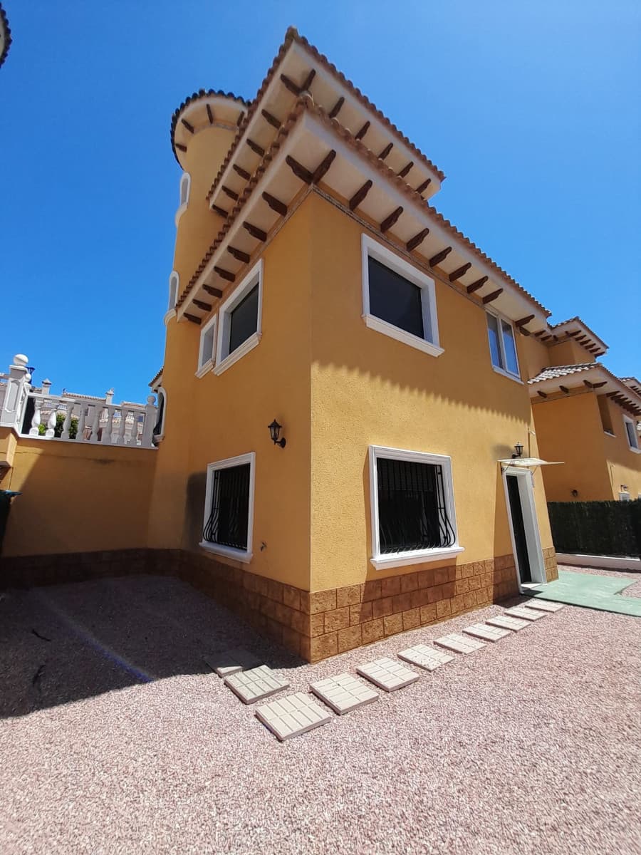 Vrijstaande Villa met 5 slaapkamers in Ciudad Quesada - 26