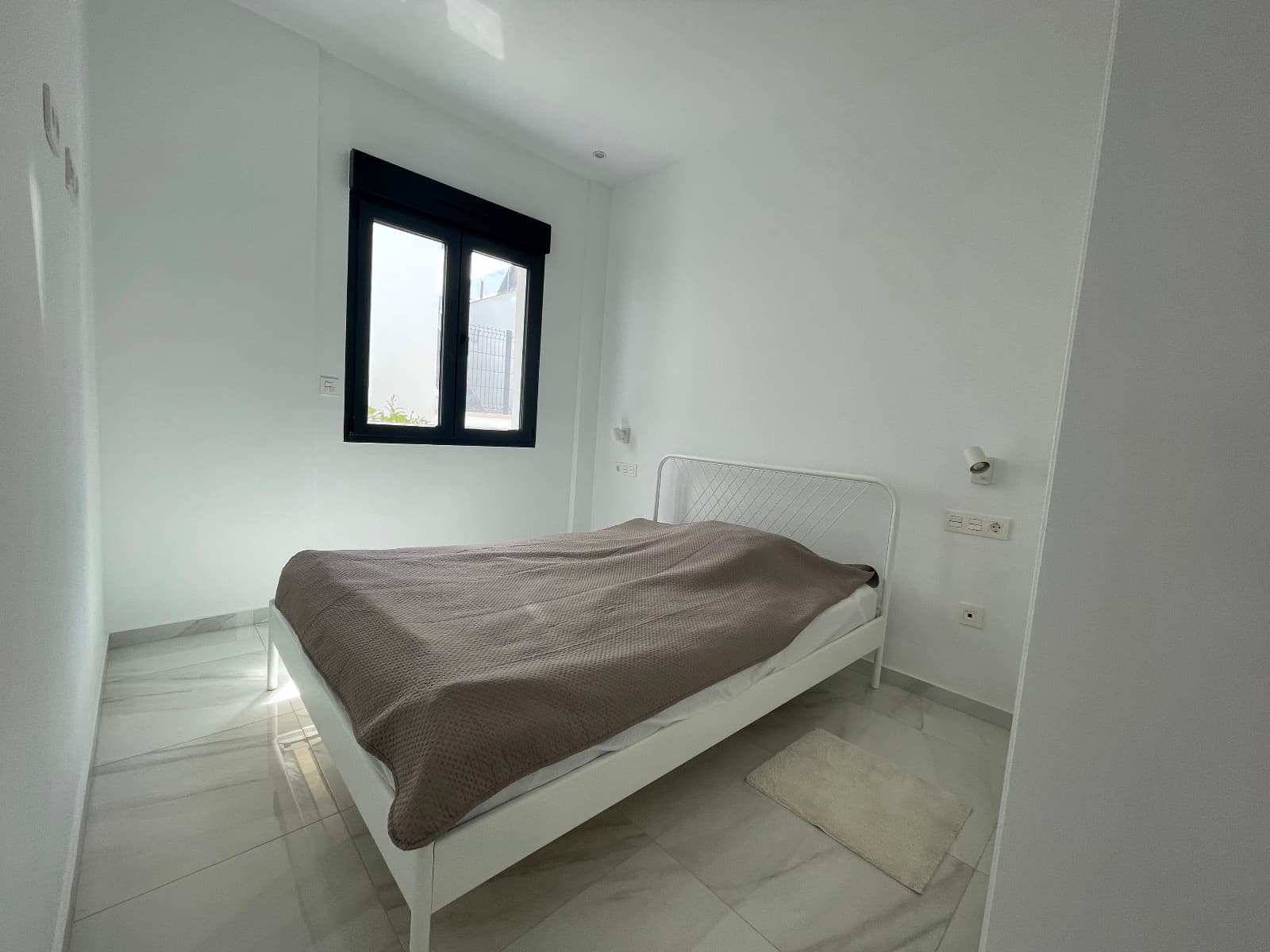 Vrijstaande Villa met 3 slaapkamers in Benijofar - 8
