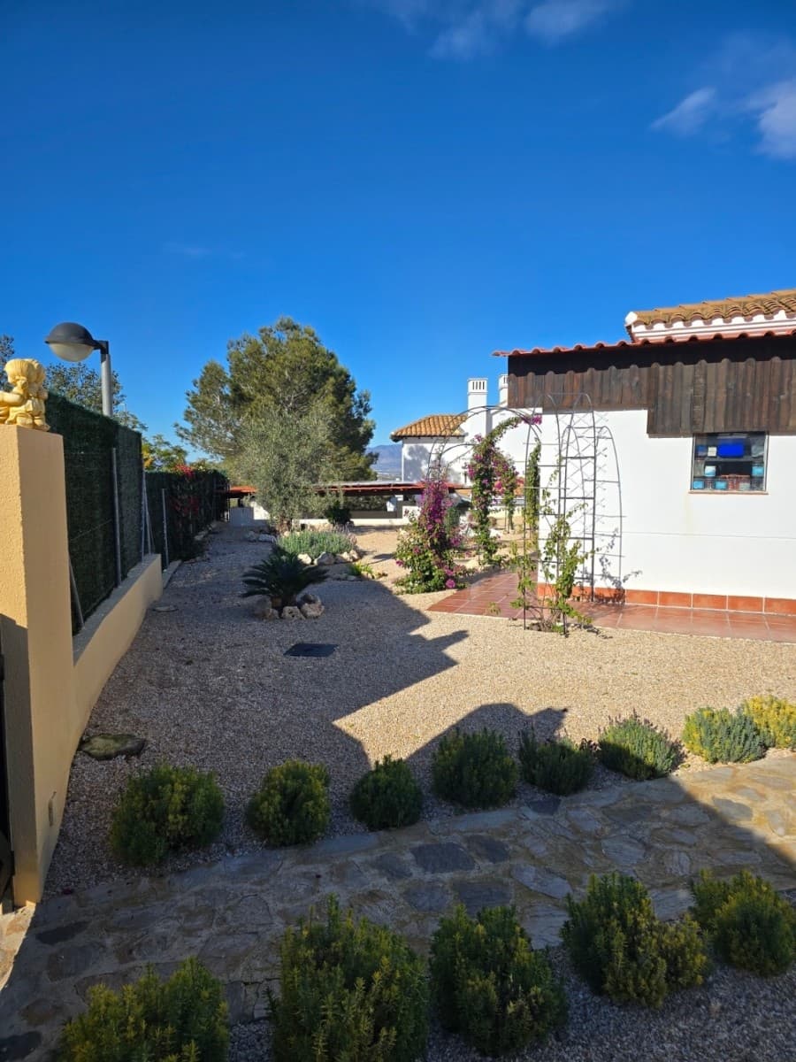 Vrijstaande Villa met 3 slaapkamers in Fuente Alamo de Murcia - 11