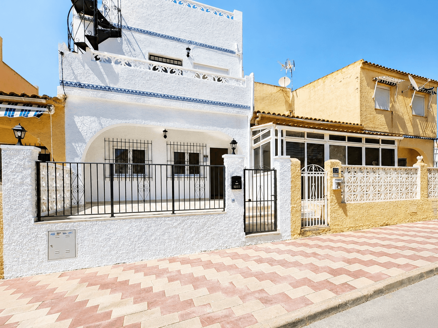Adosada de 1 dormitorios en San Fulgencio - 1