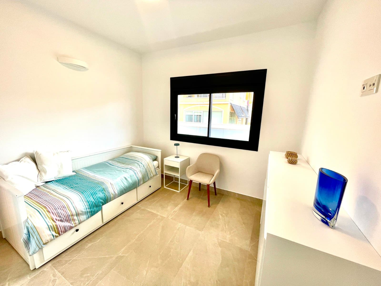 Apartamento Planta Media de 3 dormitorios en Benijofar - 11
