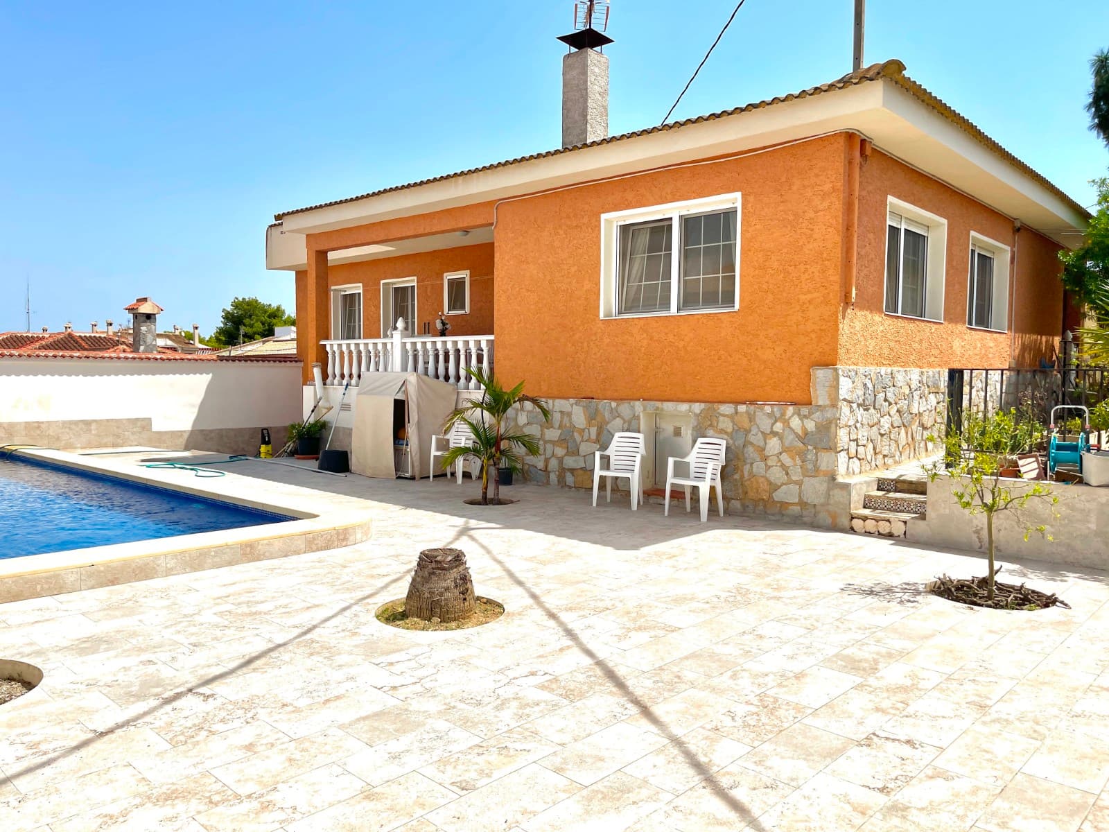 Villa - Chalet de 4 dormitorios en Benijofar - 1