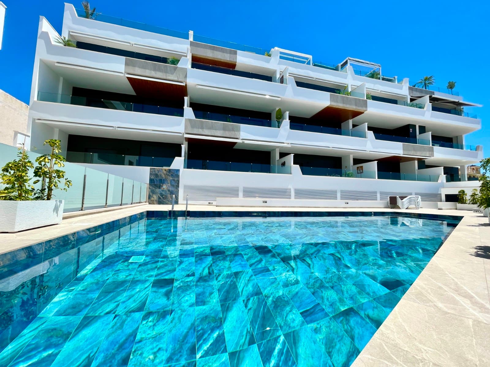 Apartamento Planta Media de 3 dormitorios en Benijofar - 1