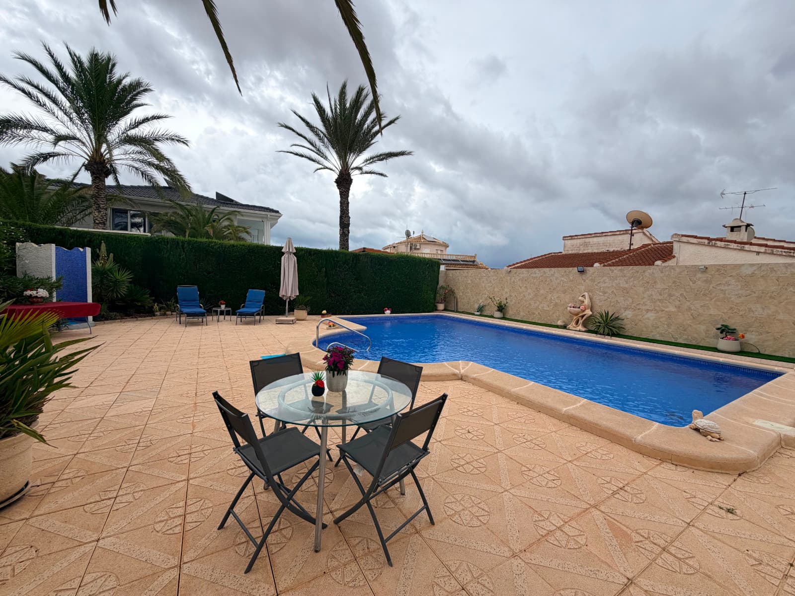 Villa - Chalet de 5 dormitorios en Ciudad Quesada - 42