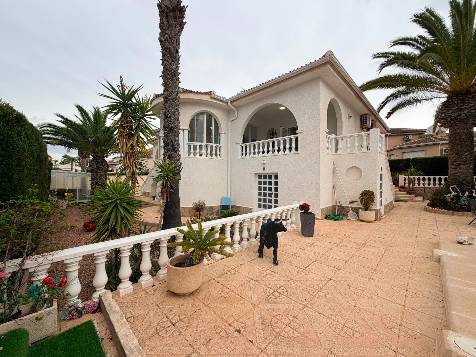 Villa - Chalet de 5 dormitorios en Ciudad Quesada - 49