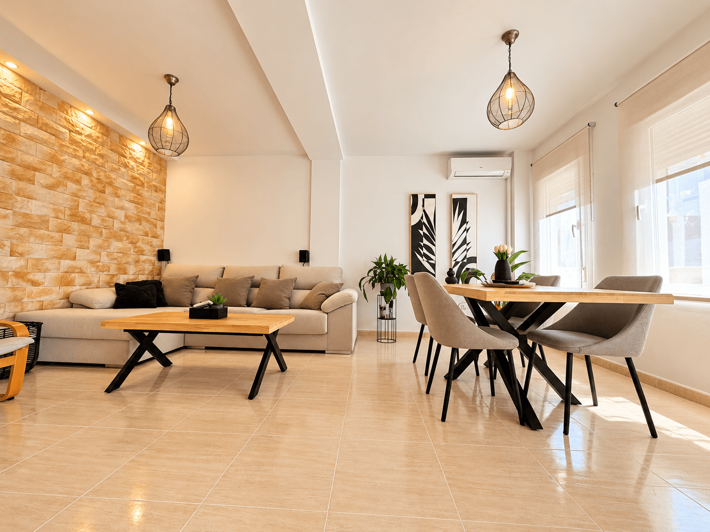3 bed Townhouse in Daya Nueva - 1