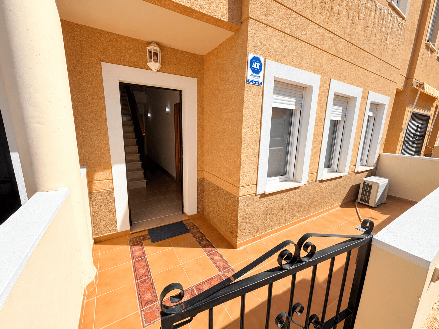 3 bed Townhouse in Daya Nueva - 26