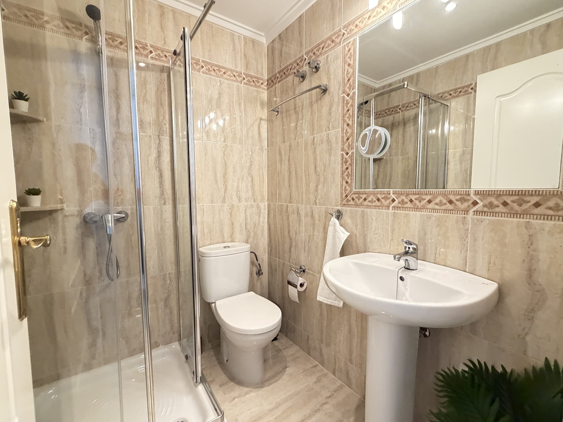 Tussenverdieping Appartement met 2 slaapkamers in Orihuela Costa - 19