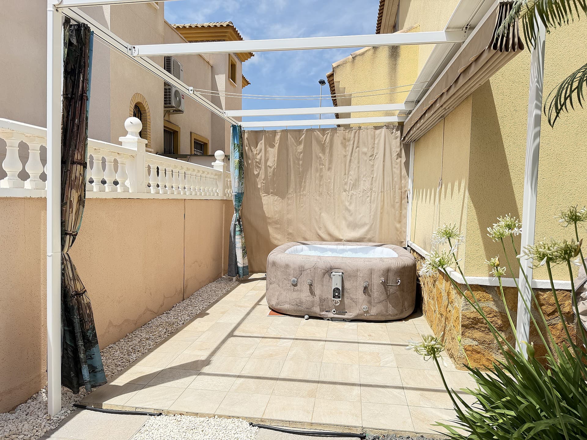 Tussenverdieping Appartement met 2 slaapkamers in Orihuela Costa - 27