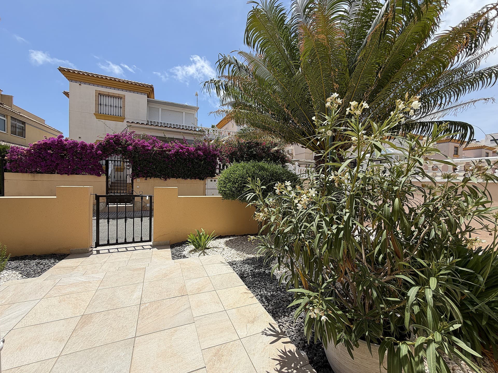 Tussenverdieping Appartement met 2 slaapkamers in Orihuela Costa - 8