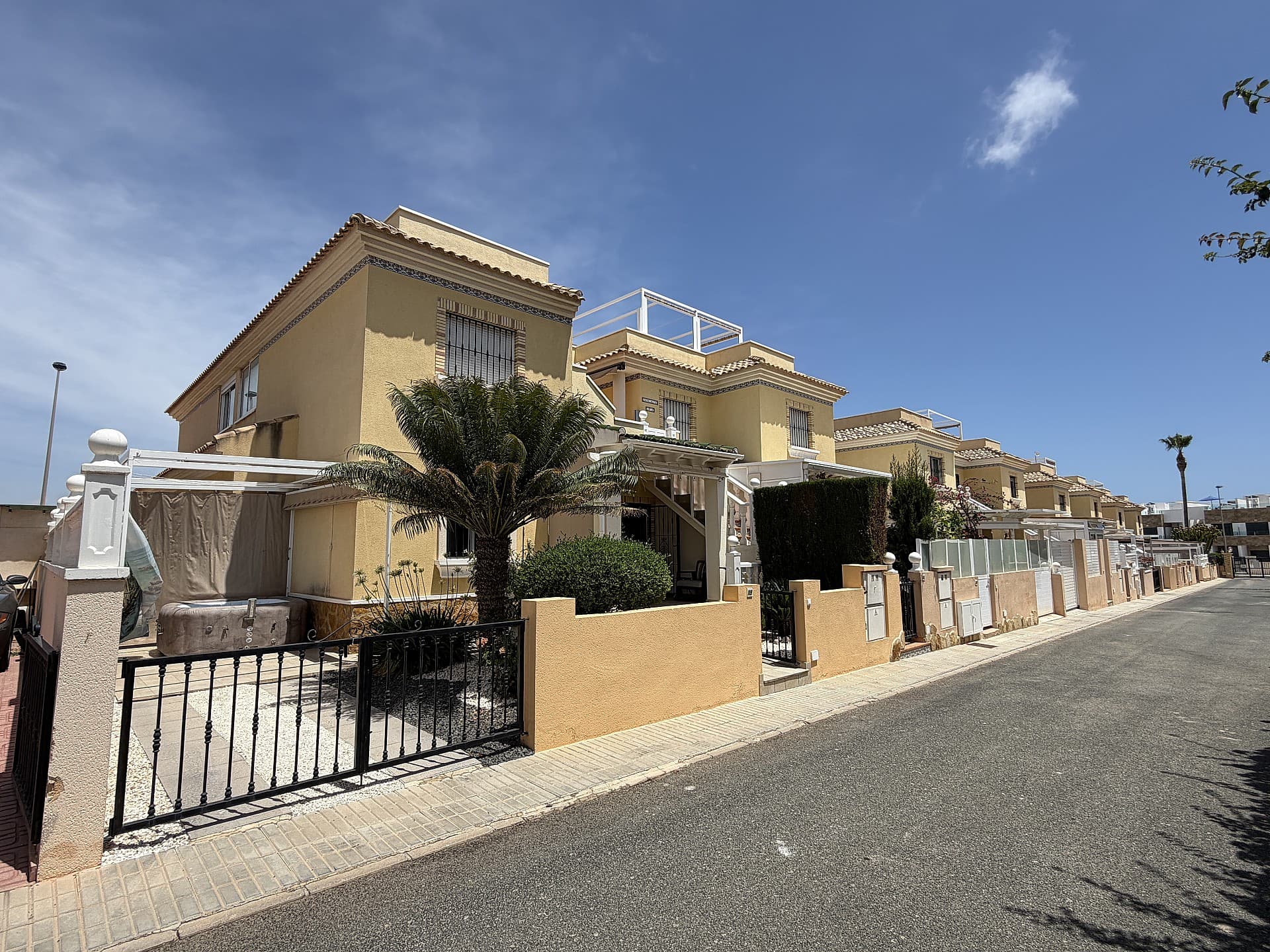 Tussenverdieping Appartement met 2 slaapkamers in Orihuela Costa - 25