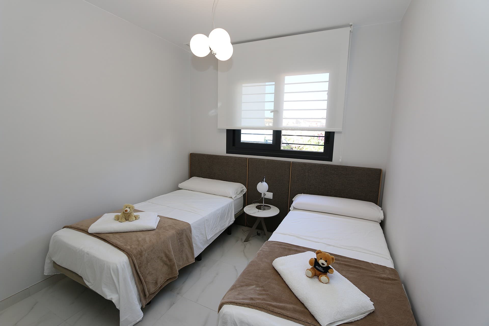 Tussenverdieping Appartement met 2 slaapkamers in Playa Flamenca - 22