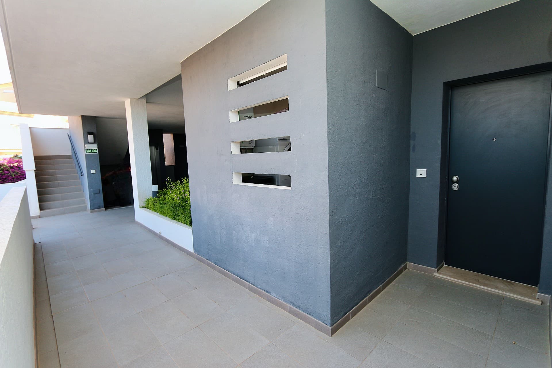 Tussenverdieping Appartement met 2 slaapkamers in Playa Flamenca - 26