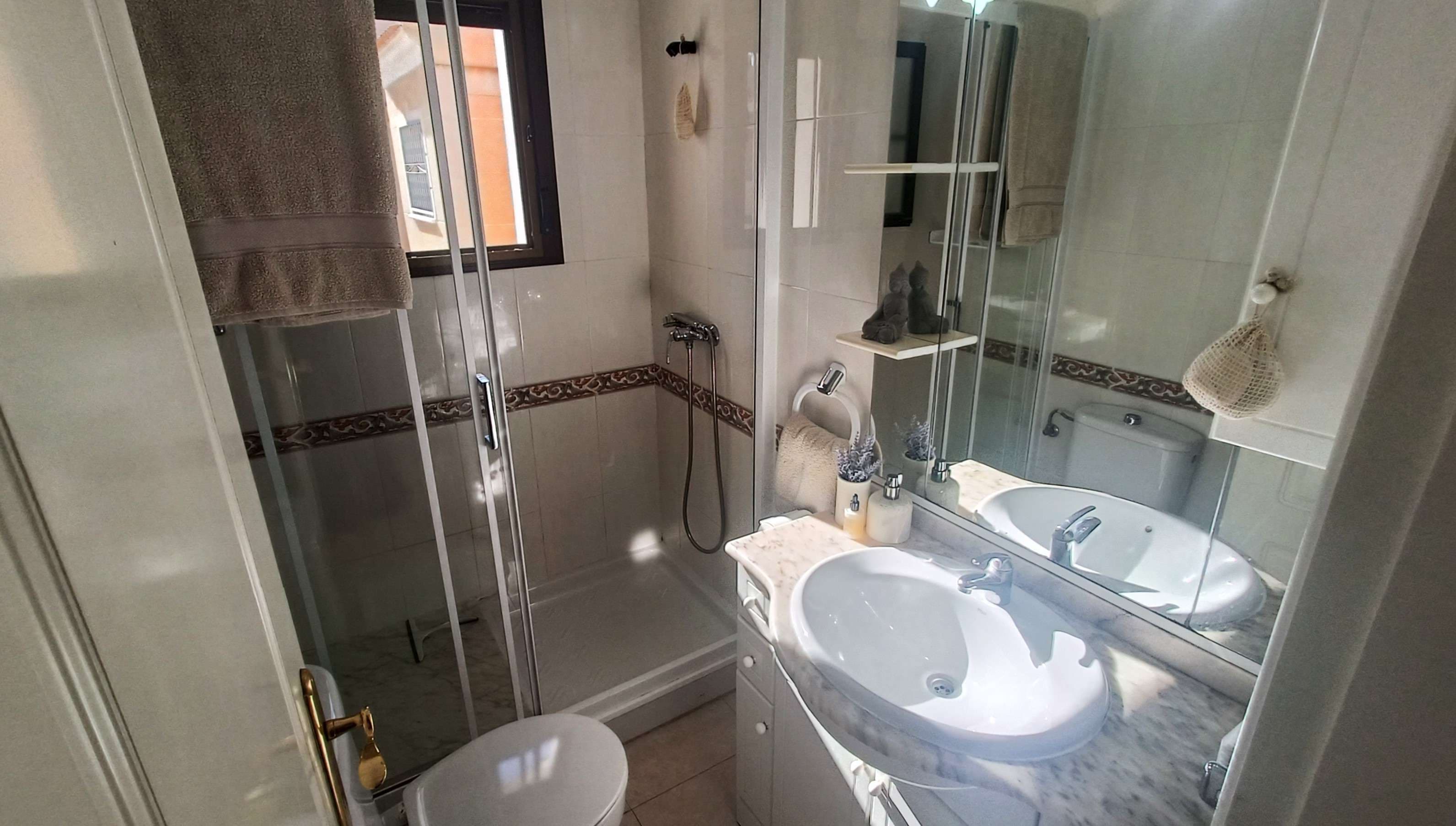 Apartamento Planta Media de 2 dormitorios en Los Alcazares - 14
