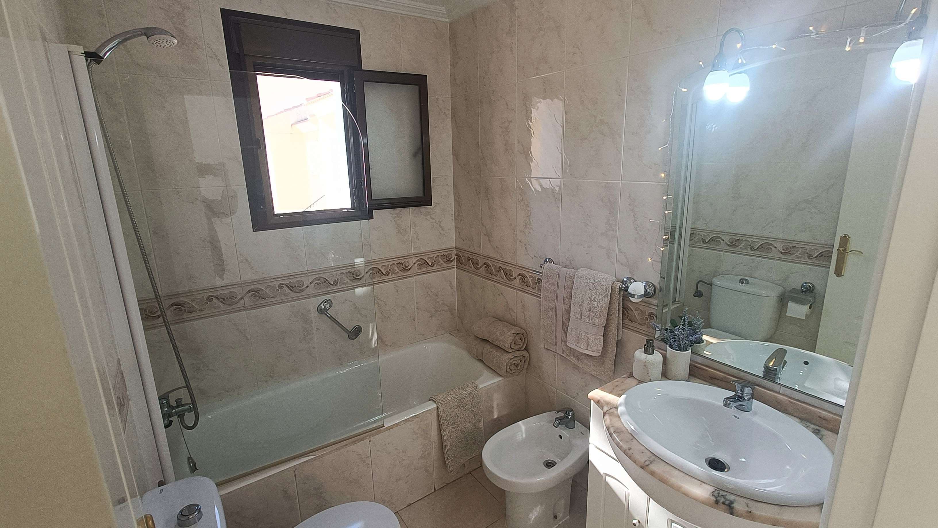 Apartamento Planta Media de 2 dormitorios en Los Alcazares - 18