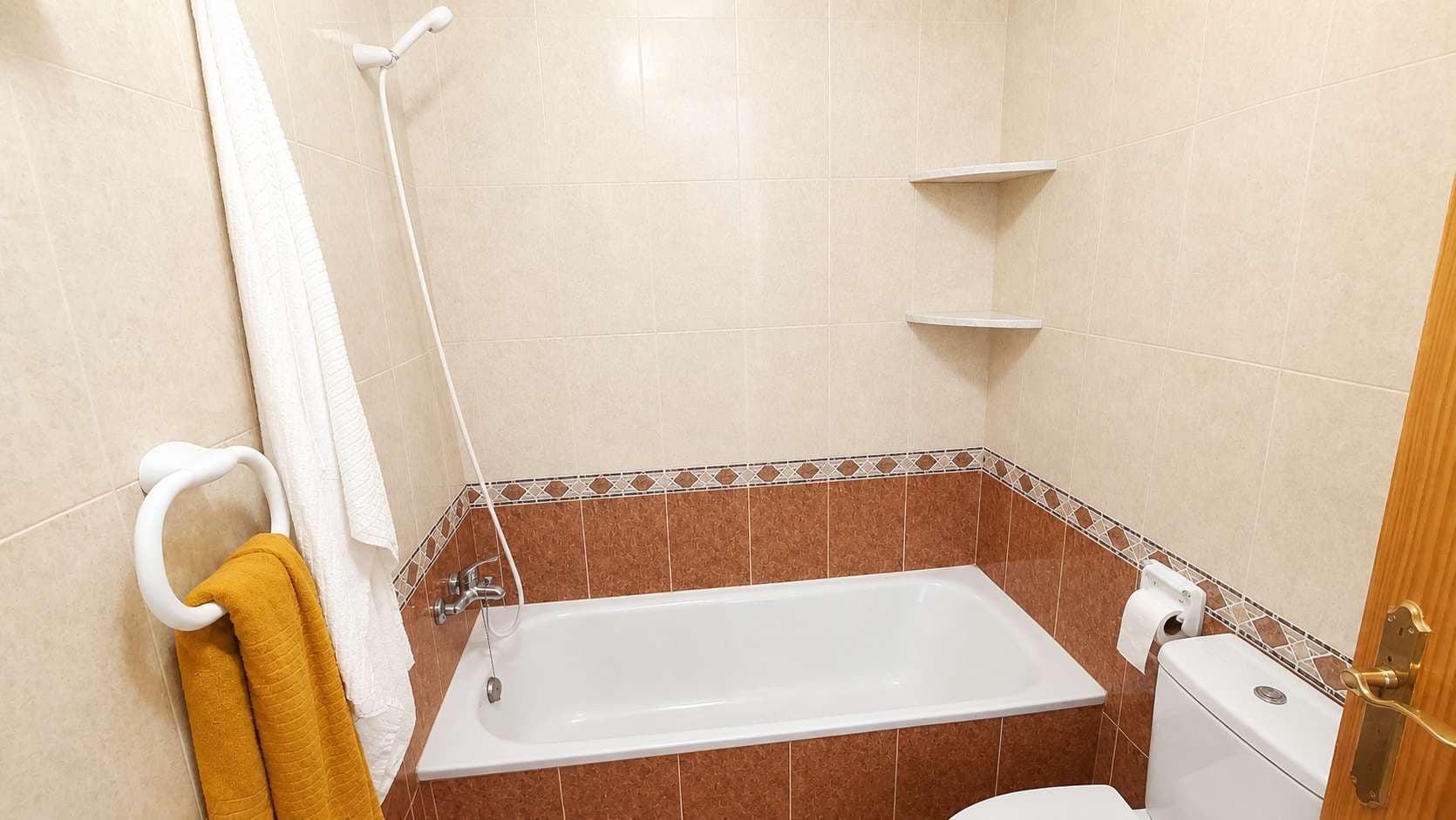 Apartamento Planta Media de 2 dormitorios en Algorfa - 11
