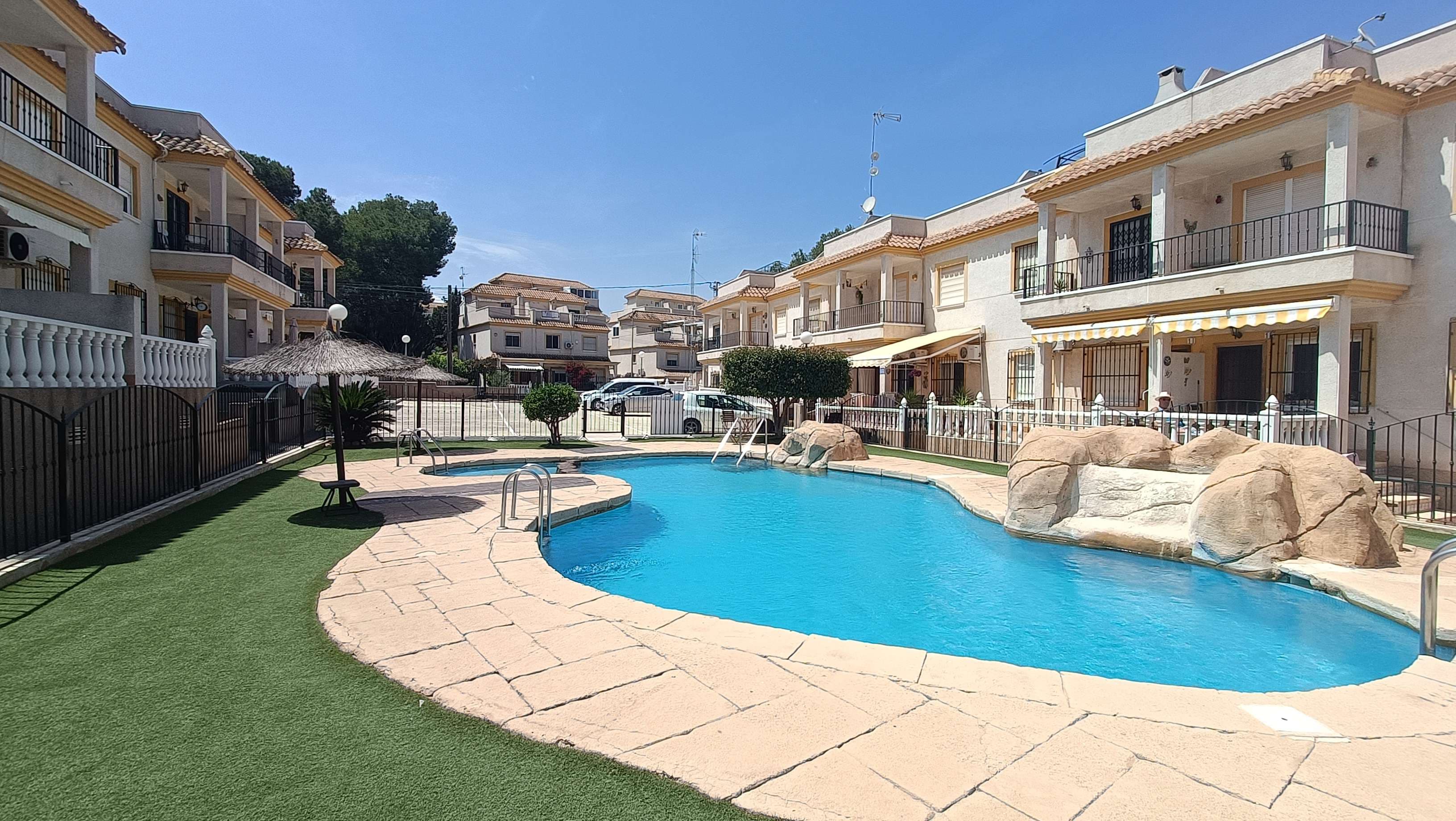Apartamento Planta Media de 2 dormitorios en Algorfa - 22