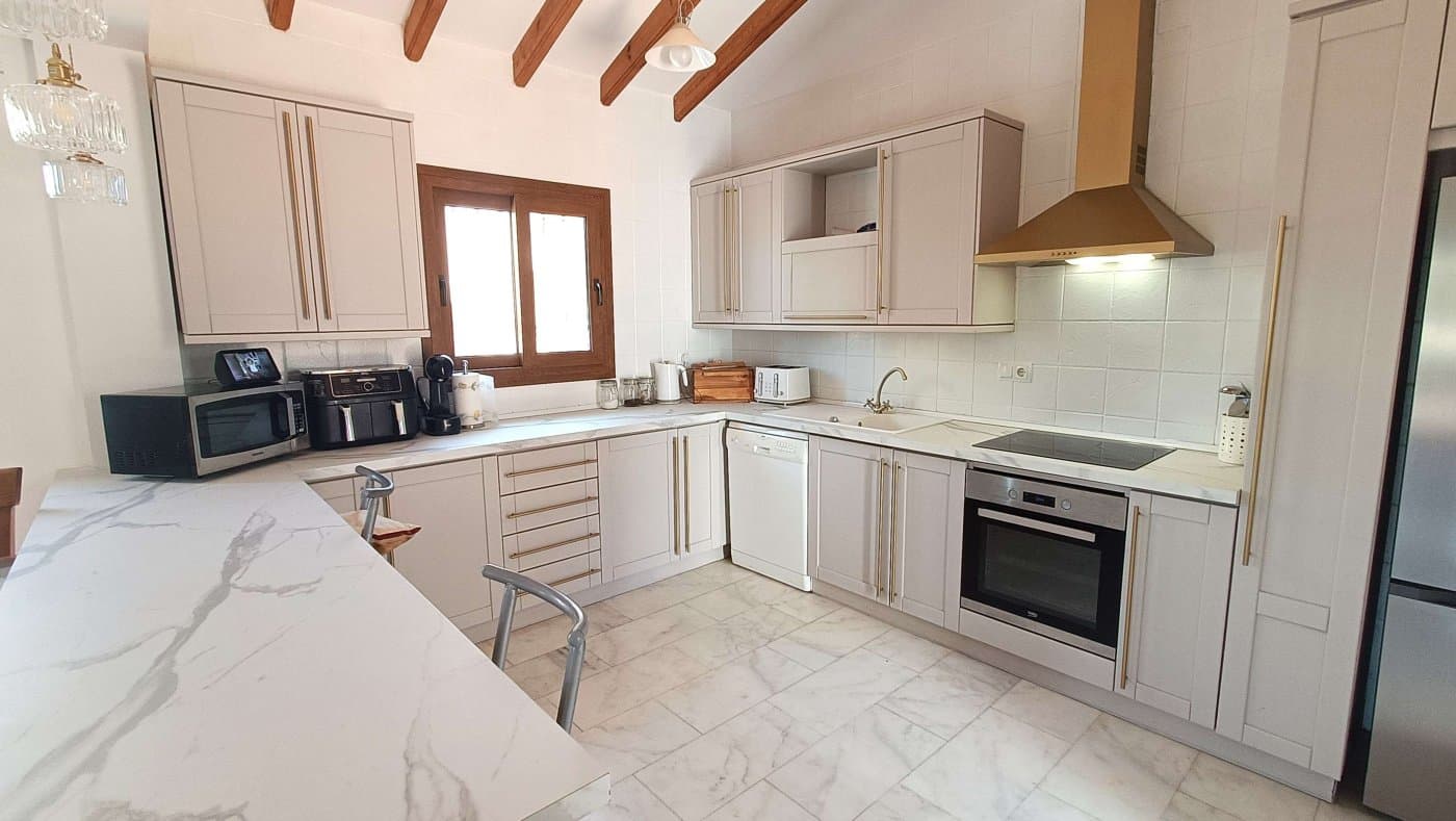 3 bed Semi-Detached House in Algorfa - 8