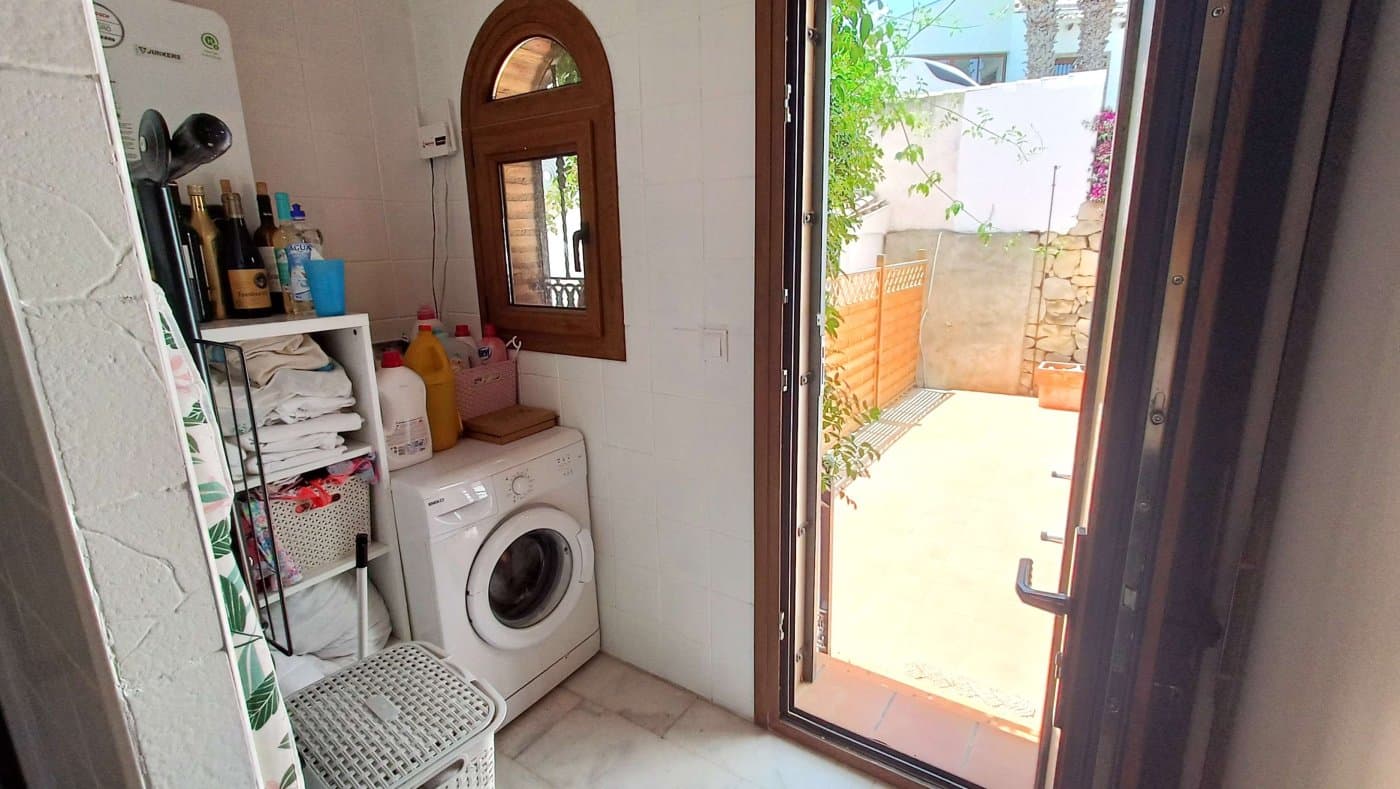 3 bed Semi-Detached House in Algorfa - 11