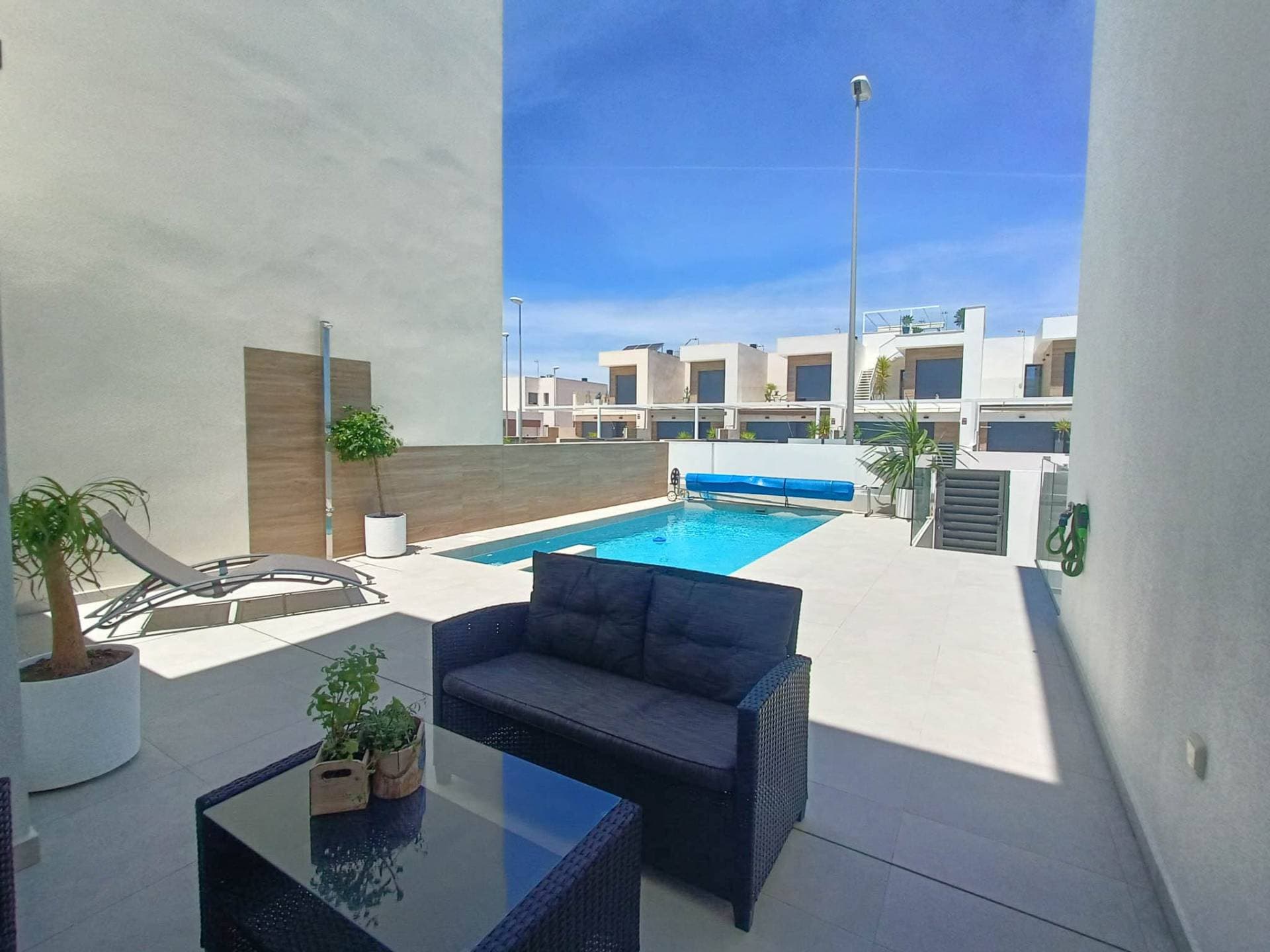 Villa - Chalet de 5 dormitorios en Rojales