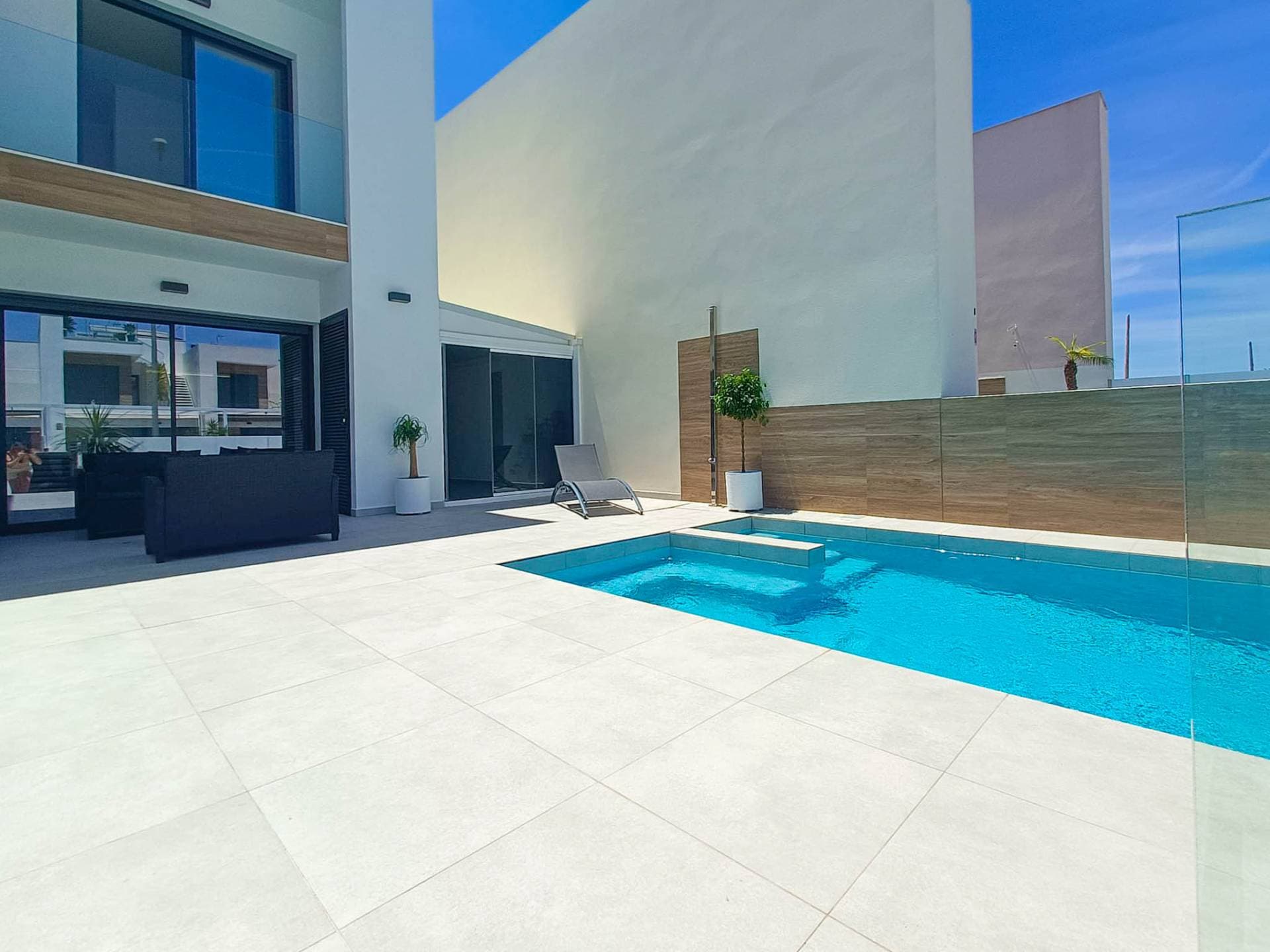 Villa - Chalet de 5 dormitorios en Rojales