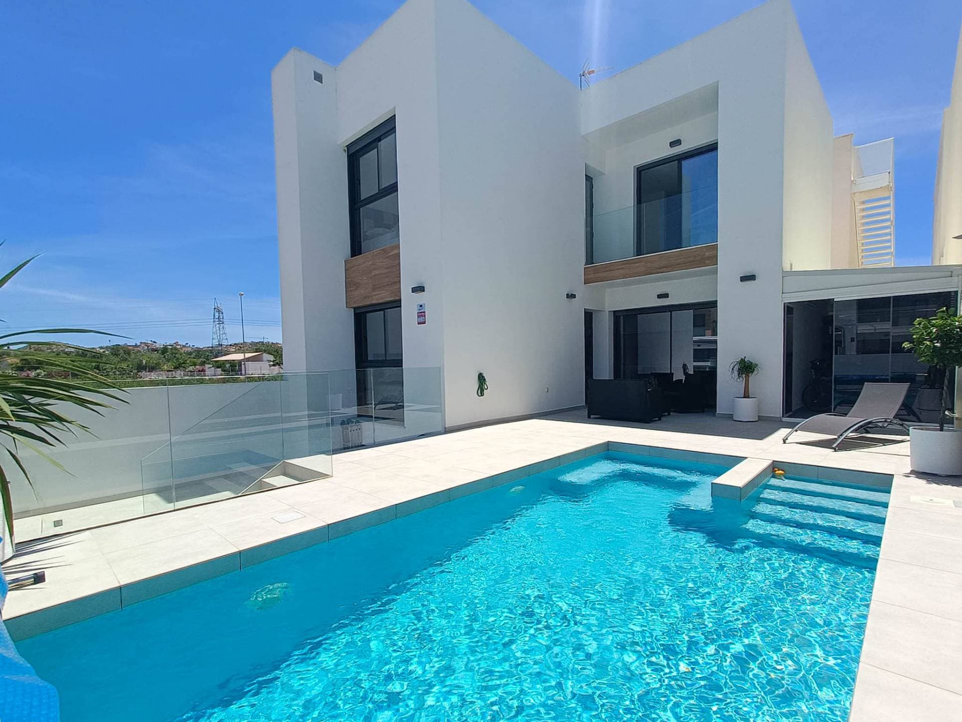 Villa - Chalet de 5 dormitorios en Rojales