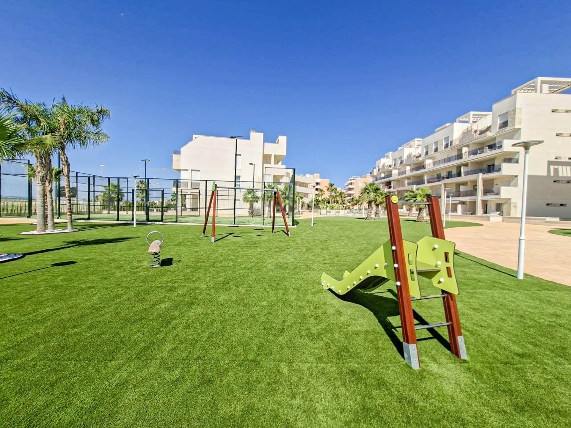 Apartamento Planta Media de 2 dormitorios en Guardamar del Segura