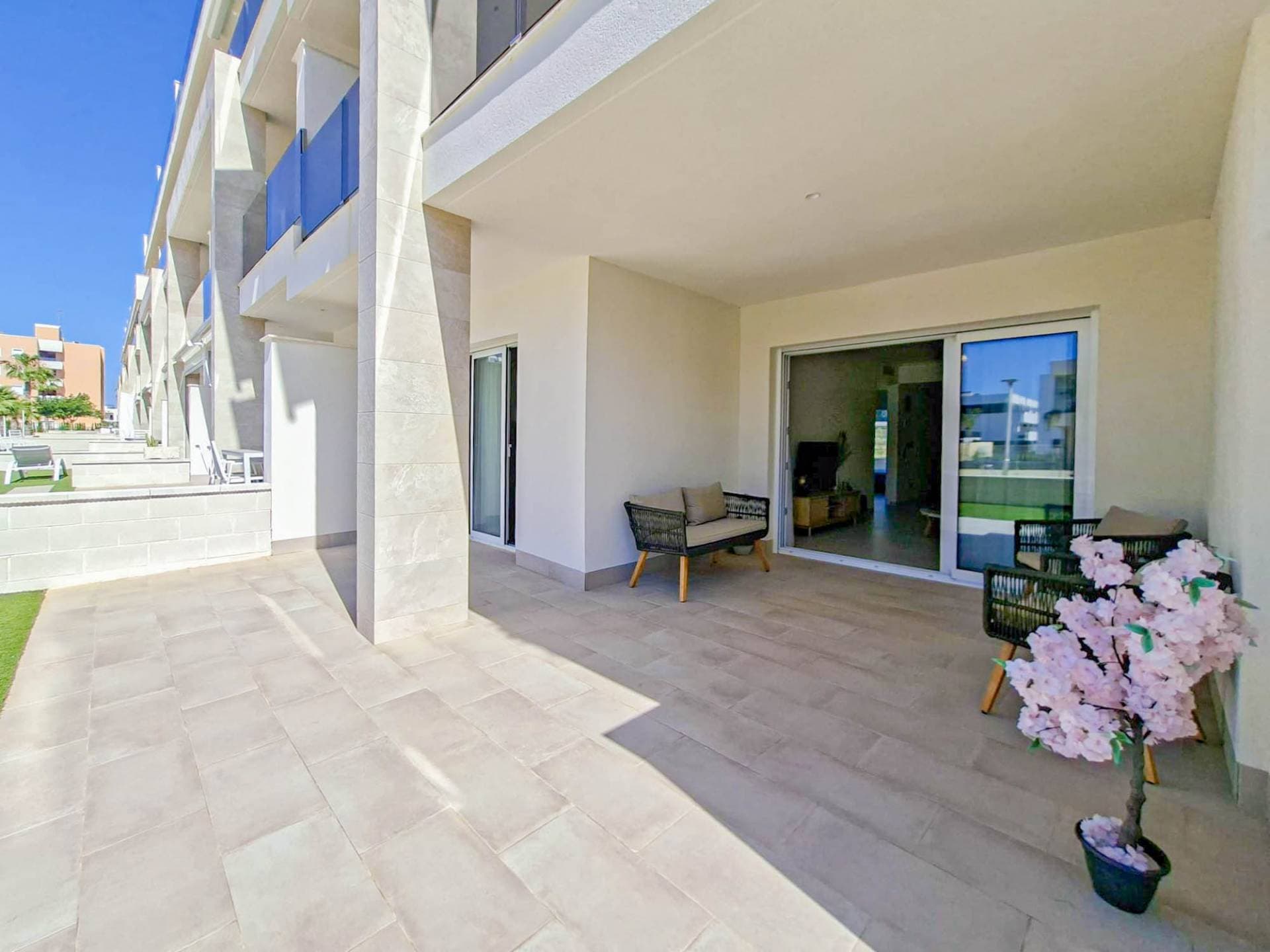 Apartamento Planta Media de 2 dormitorios en Guardamar del Segura
