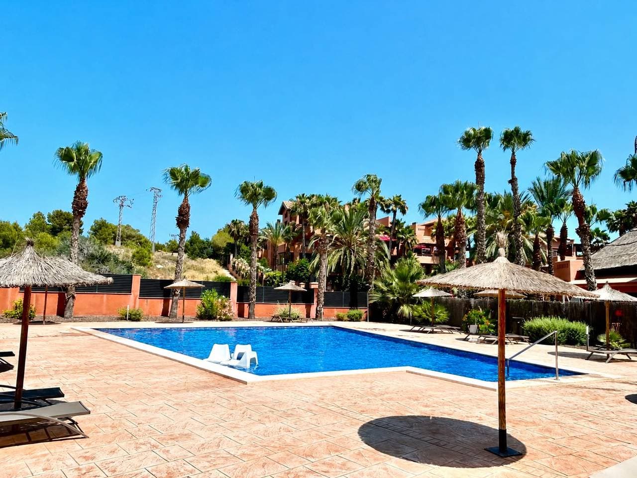 Apartamento Planta Media de 2 dormitorios en Villamartin