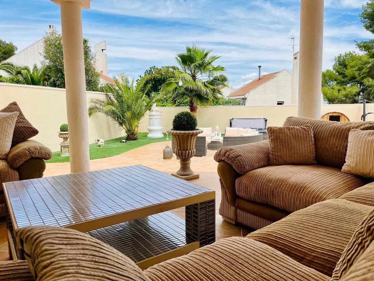 4 bed Detached Villa in San Miguel de Salinas