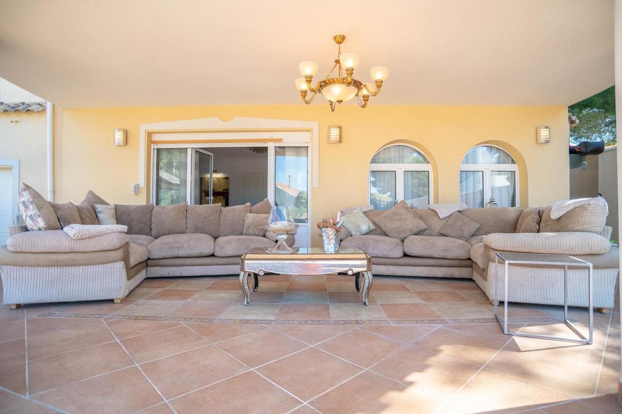 4 bed Detached Villa in San Miguel de Salinas