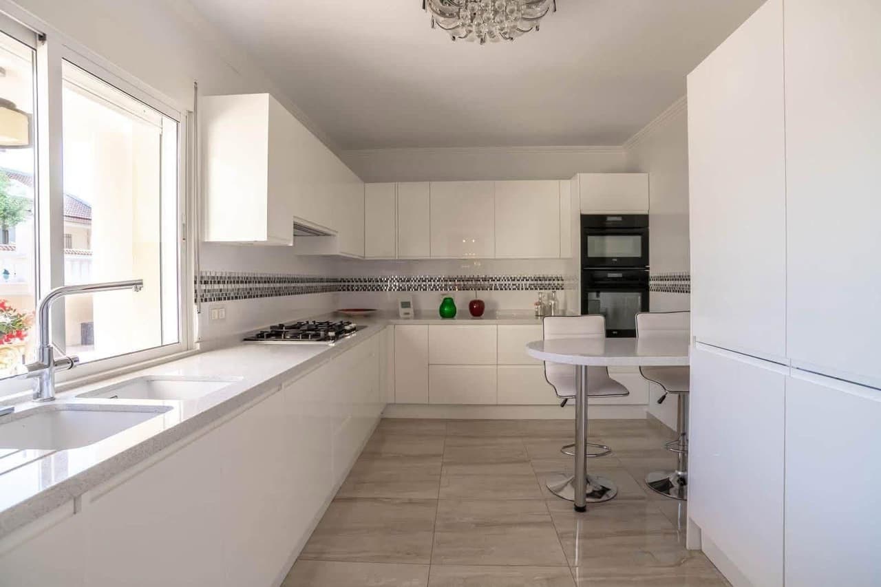 4 bed Detached Villa in San Miguel de Salinas