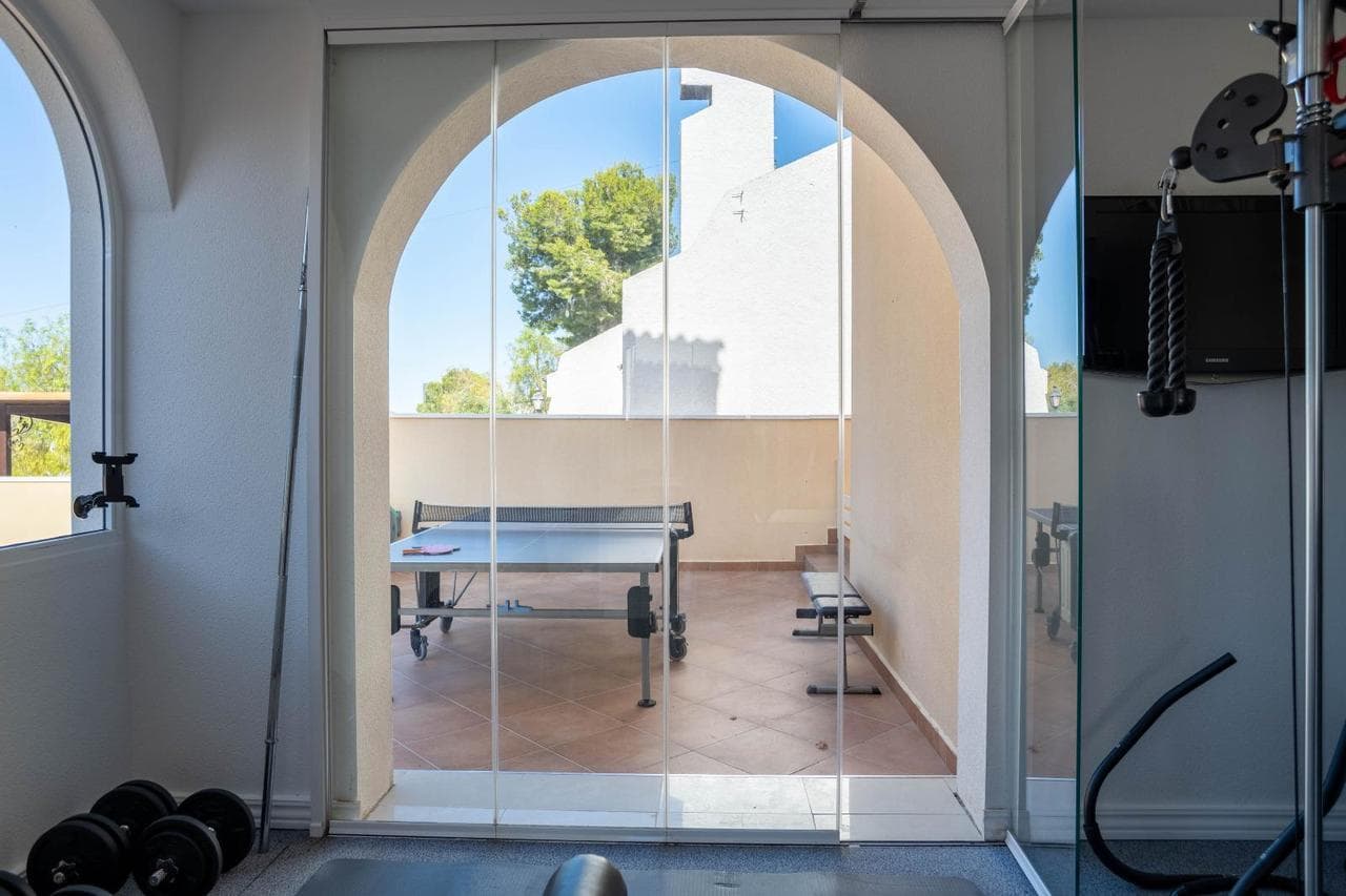 4 bed Detached Villa in San Miguel de Salinas