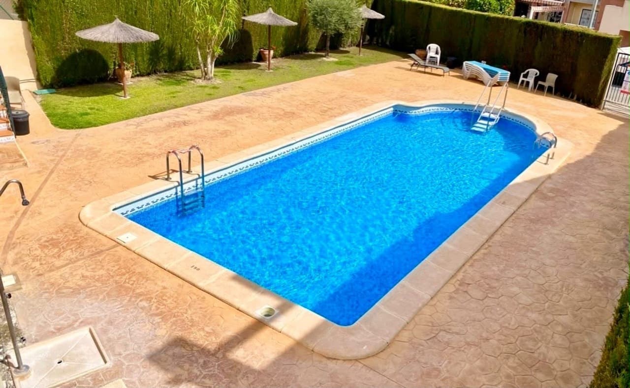 5 bed Detached Villa in Villamartin