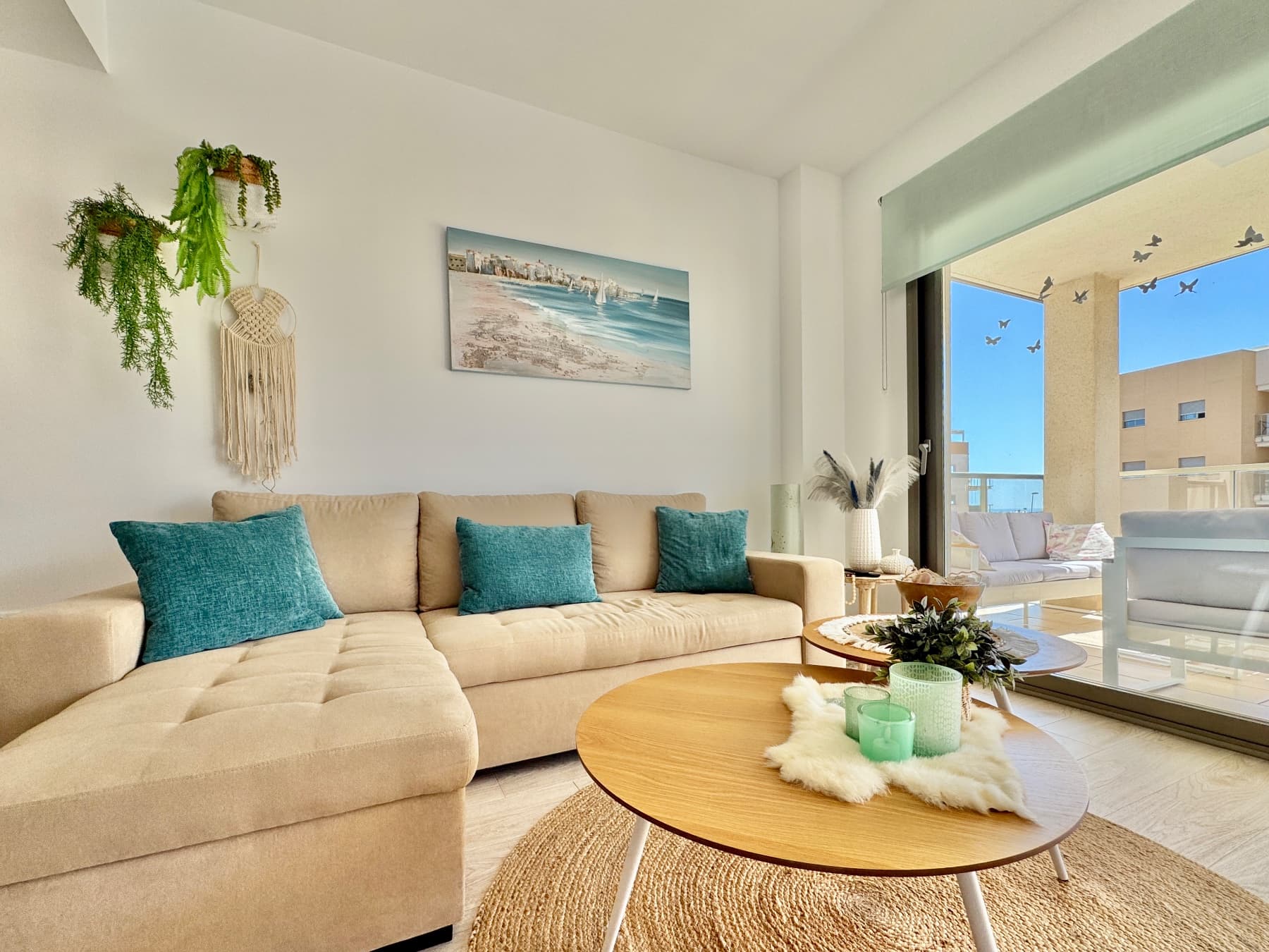 2 bed Middle Floor Apartment in Orihuela