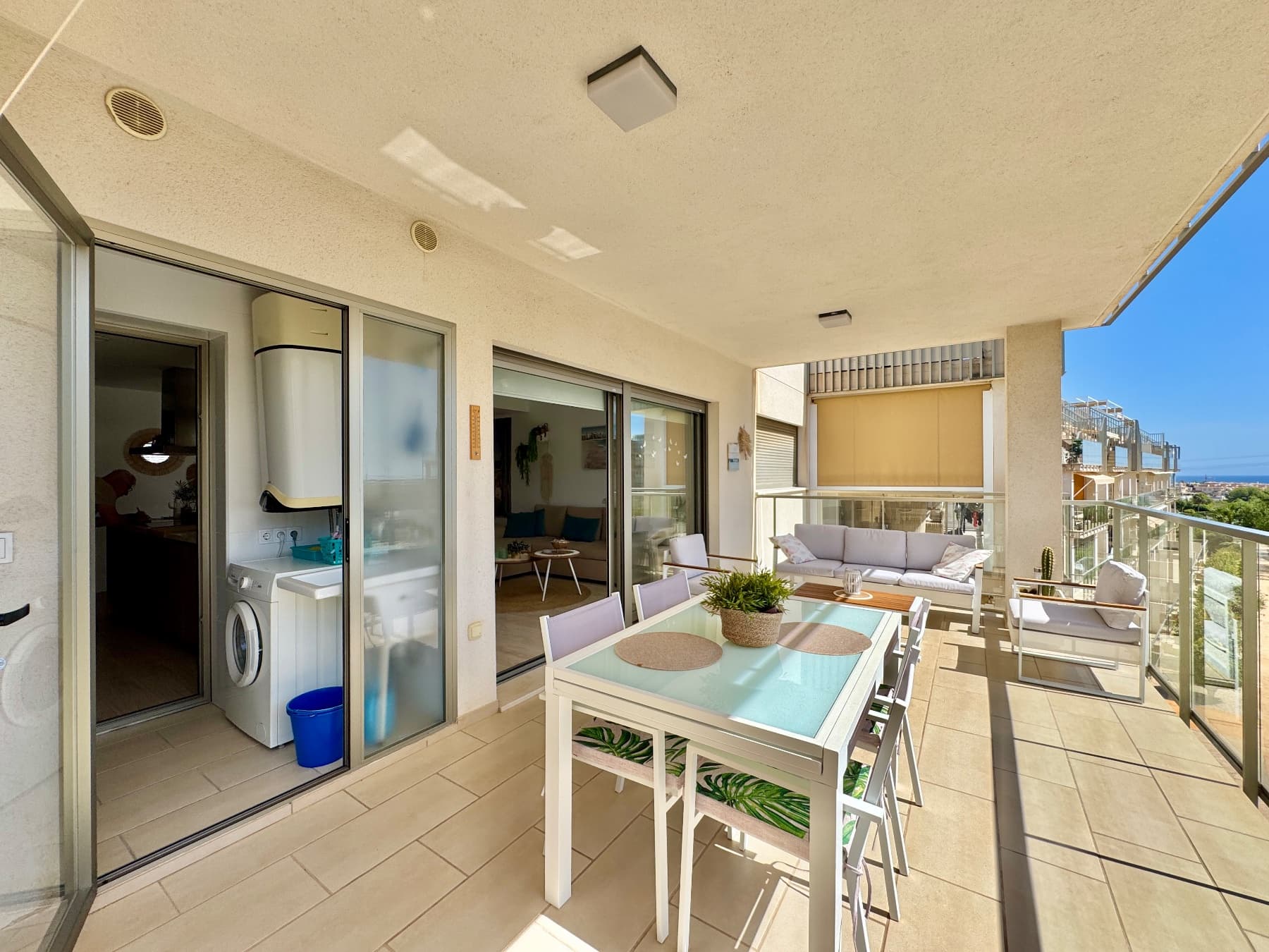 2 bed Middle Floor Apartment in Orihuela